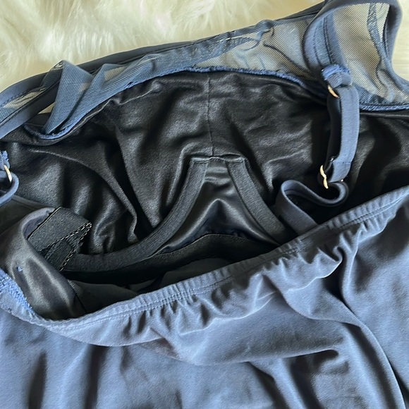 NWOT MIRACLE SUIT Tankini Top Slimming Navy Size 8 - Picture 6 of 16